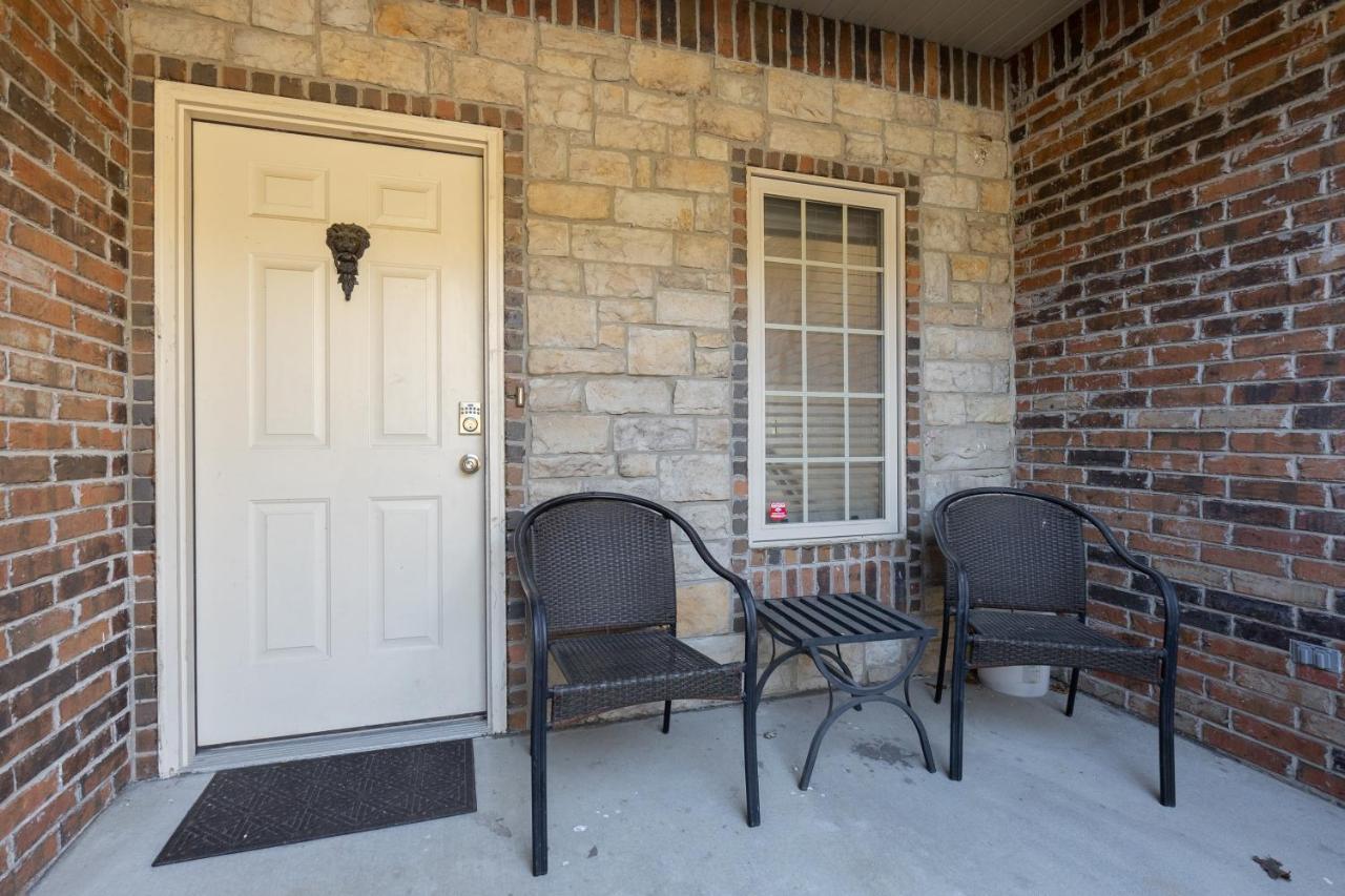 4Br Walk-In - Foosball Table - Hot Tub - Fire Pit - Free Tickets Included - Dv166 Брэнсон Экстерьер фото