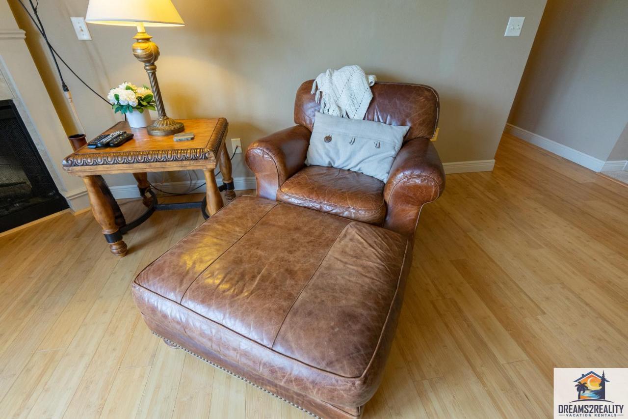 4Br Walk-In - Foosball Table - Hot Tub - Fire Pit - Free Tickets Included - Dv166 Брэнсон Экстерьер фото